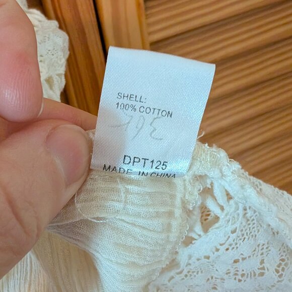 De Philo  Golden Tote Open Back La Boheme Blouse Medium Boho White Lace Crochet - Picture 9 of 16